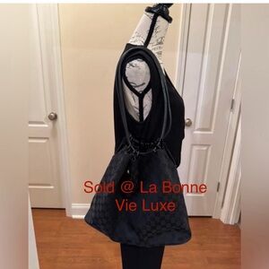 Gucci Black Women's Hobo Bag and Pouch